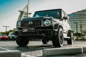 Luxury Car rental company in Dubai